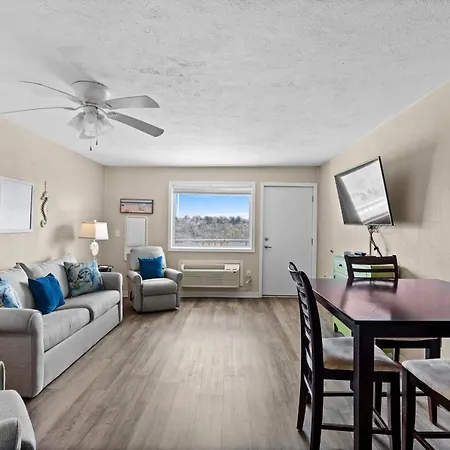 Blue Mist Villas Unit 103 - Oceanfront Ground Floor Condo In Cherry Grove